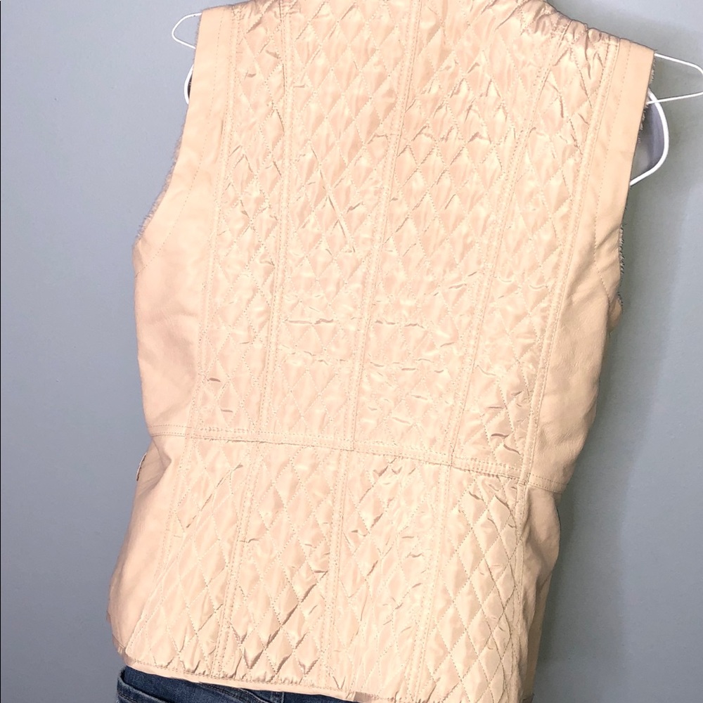 Daisy Shell Vest Large - Picture 5 of 7